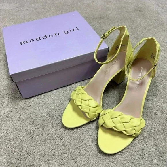 Madden Girl Barbi Heeled Sandals Open Toe Yellow Women’s Size 11 New - Picture 1 of 14